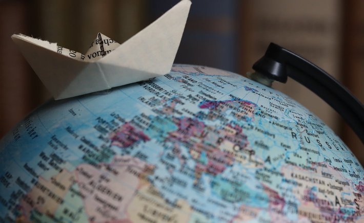Paper Craft for Grown-Ups: Why Folding Is a Surprisingly Good Way to Unwind